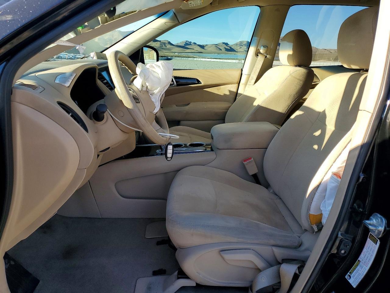 2014 Nissan Pathfinder S - Image 7