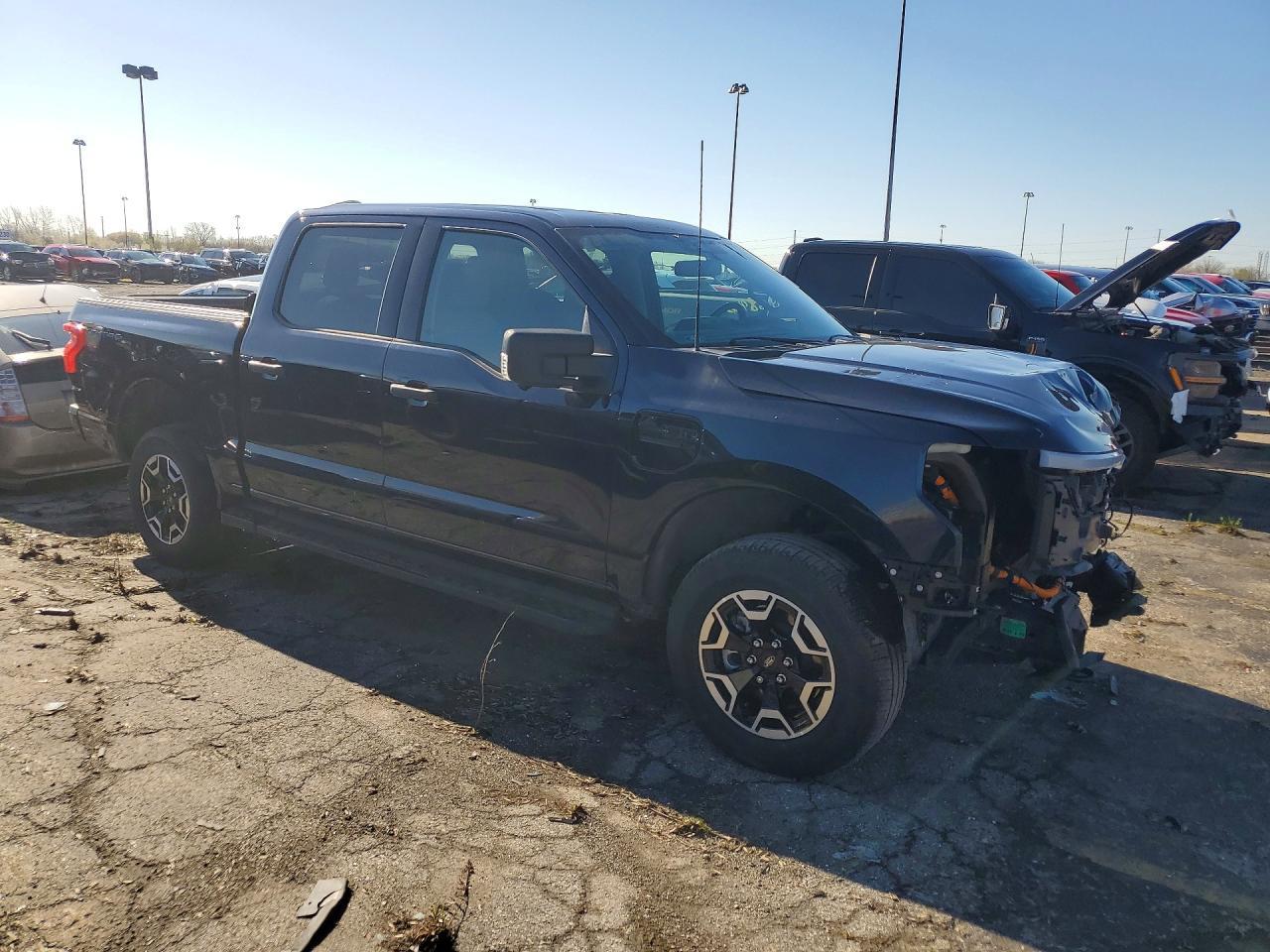 2022 Ford F150 - Фото 4