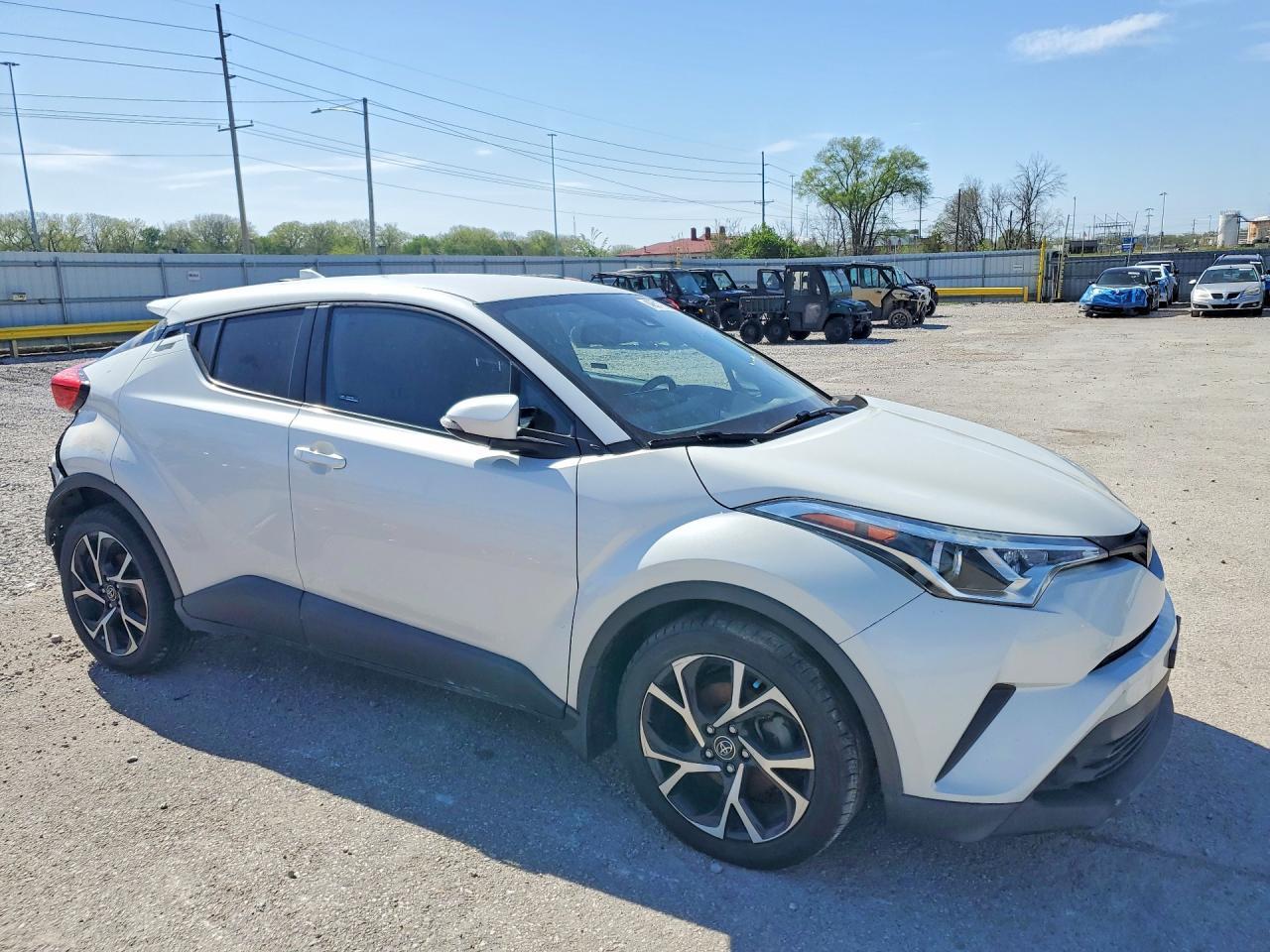 2018 Toyota C-Hr Xle - Фото 4
