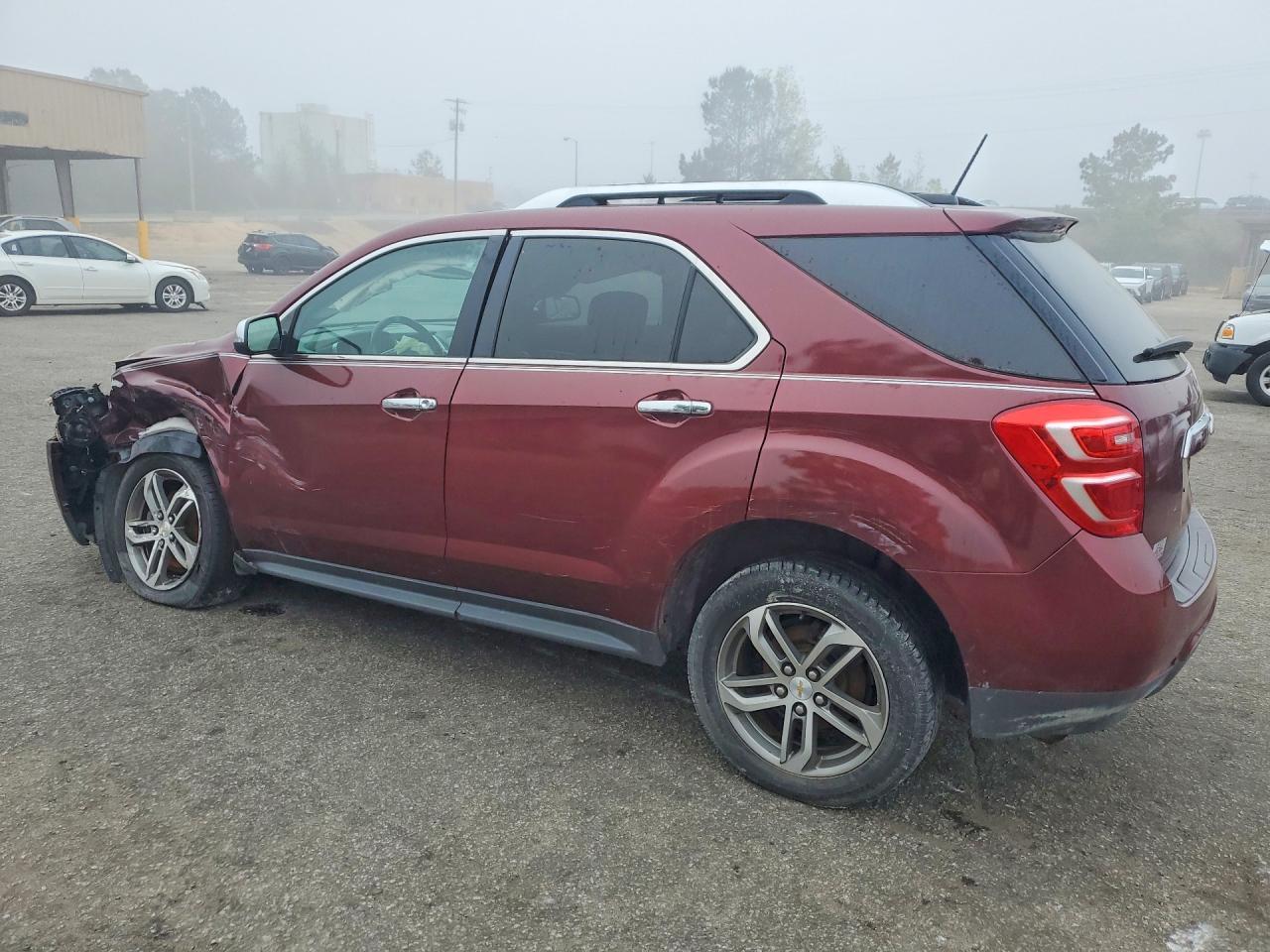 2016 Chevrolet Equinox Ltz - Image 2