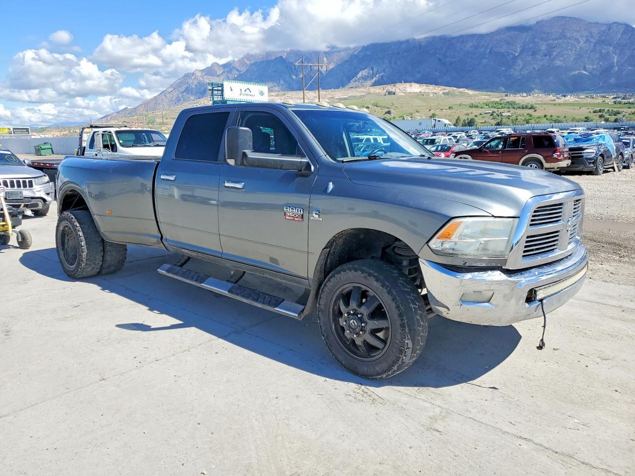 2012 Dodge Ram 3500 Slt - Image 4