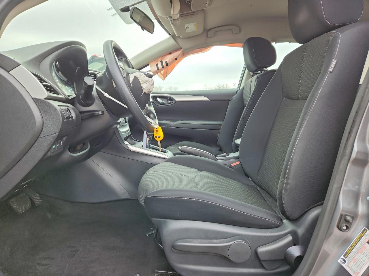 2016 Nissan Sentra S - Фото 7