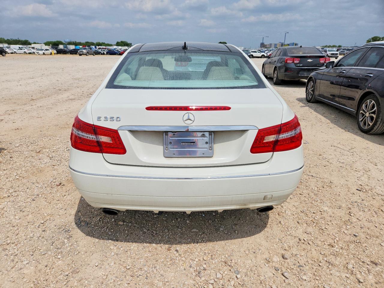 2010 Mercedes-Benz E 350 - Image 6