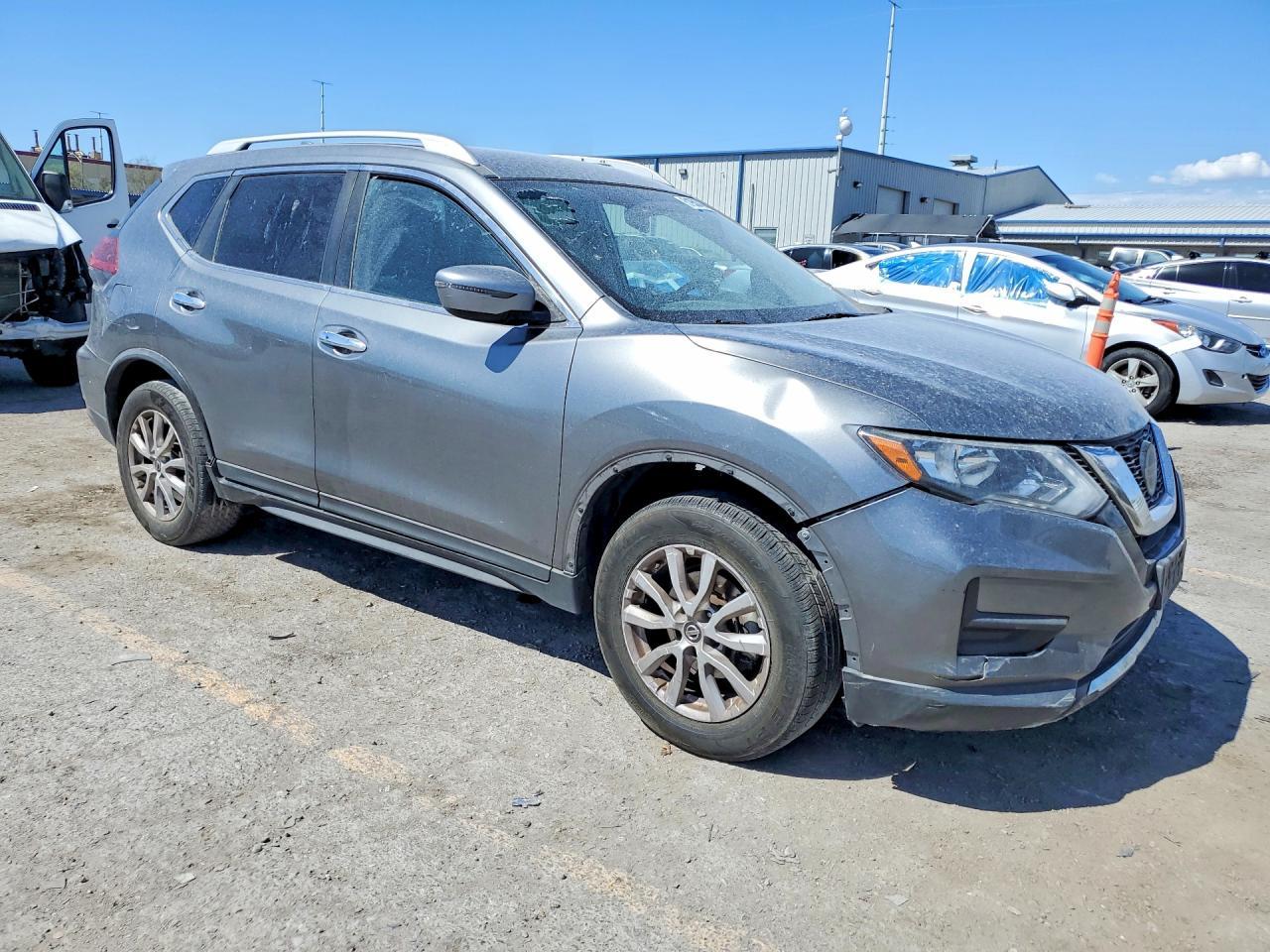 2018 Nissan Rogue Sv - Image 4