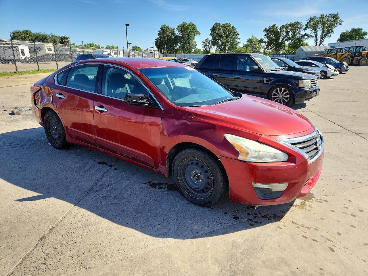 2015 Nissan Altima 2.5 S - Фото 4