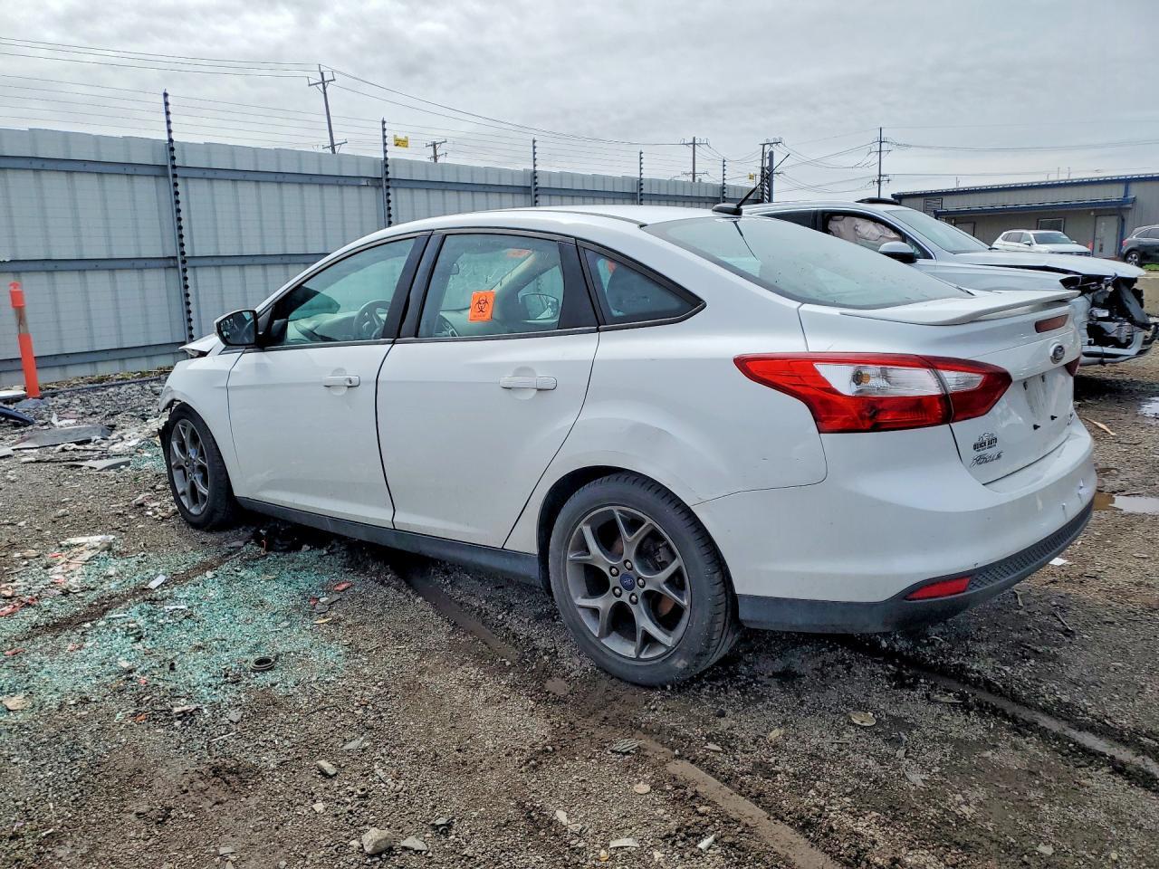 2014 Ford Focus Se - Image 2