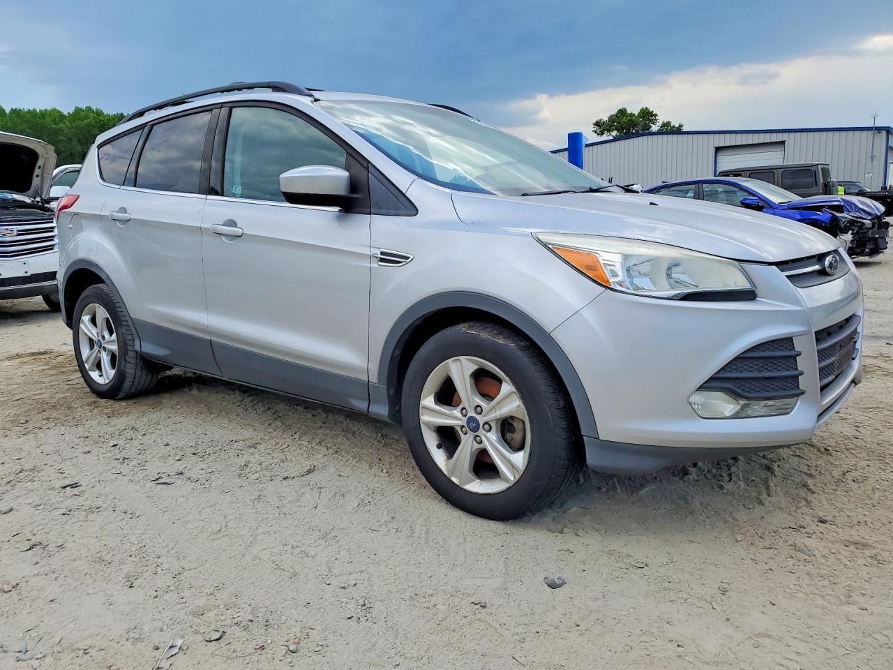 2013 Ford Escape - Фото 4