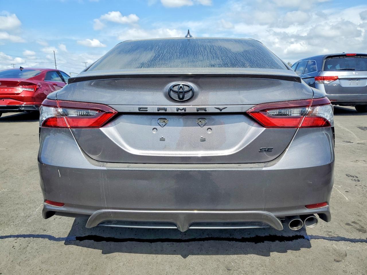 2023 Toyota Camry Se - Фото 6