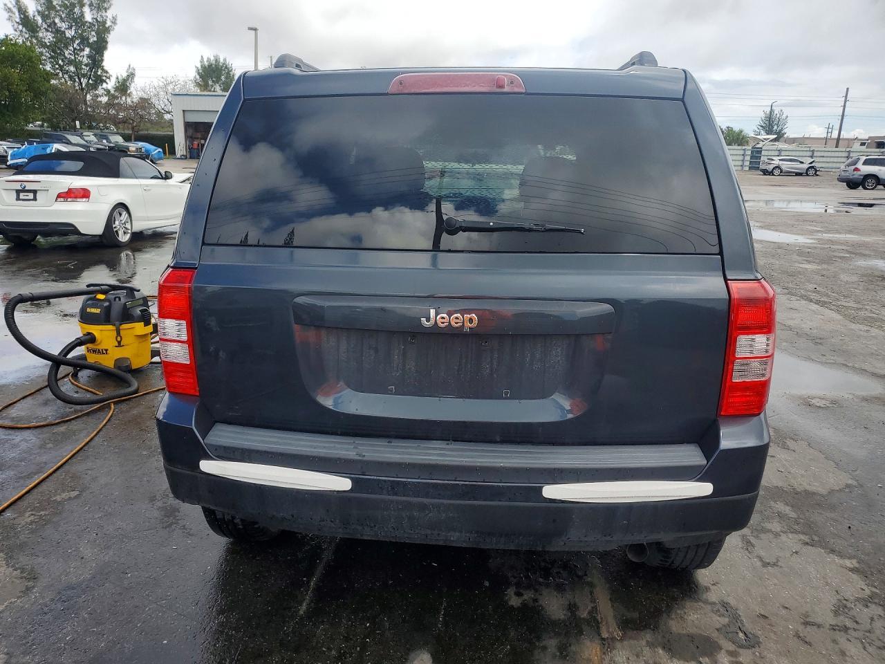 2014 Jeep Patriot Latitude - Фото 6