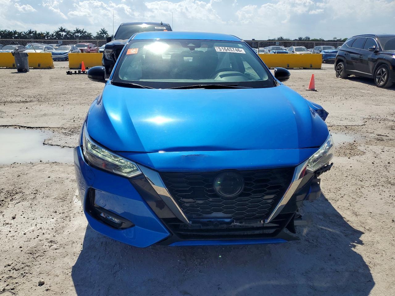 2022 Nissan Sentra Sr - Image 5