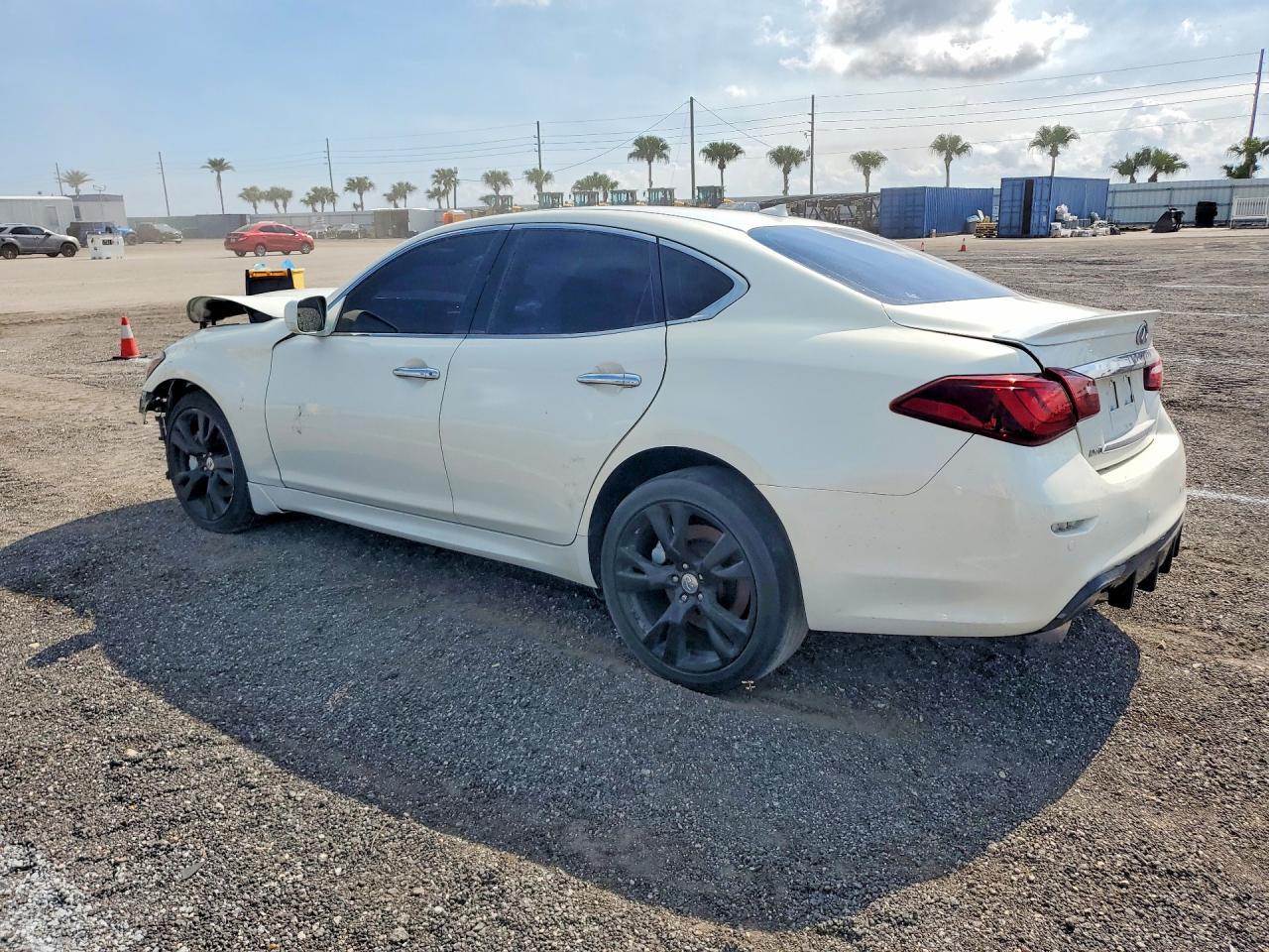 2013 Infiniti M37 X - Фото 2