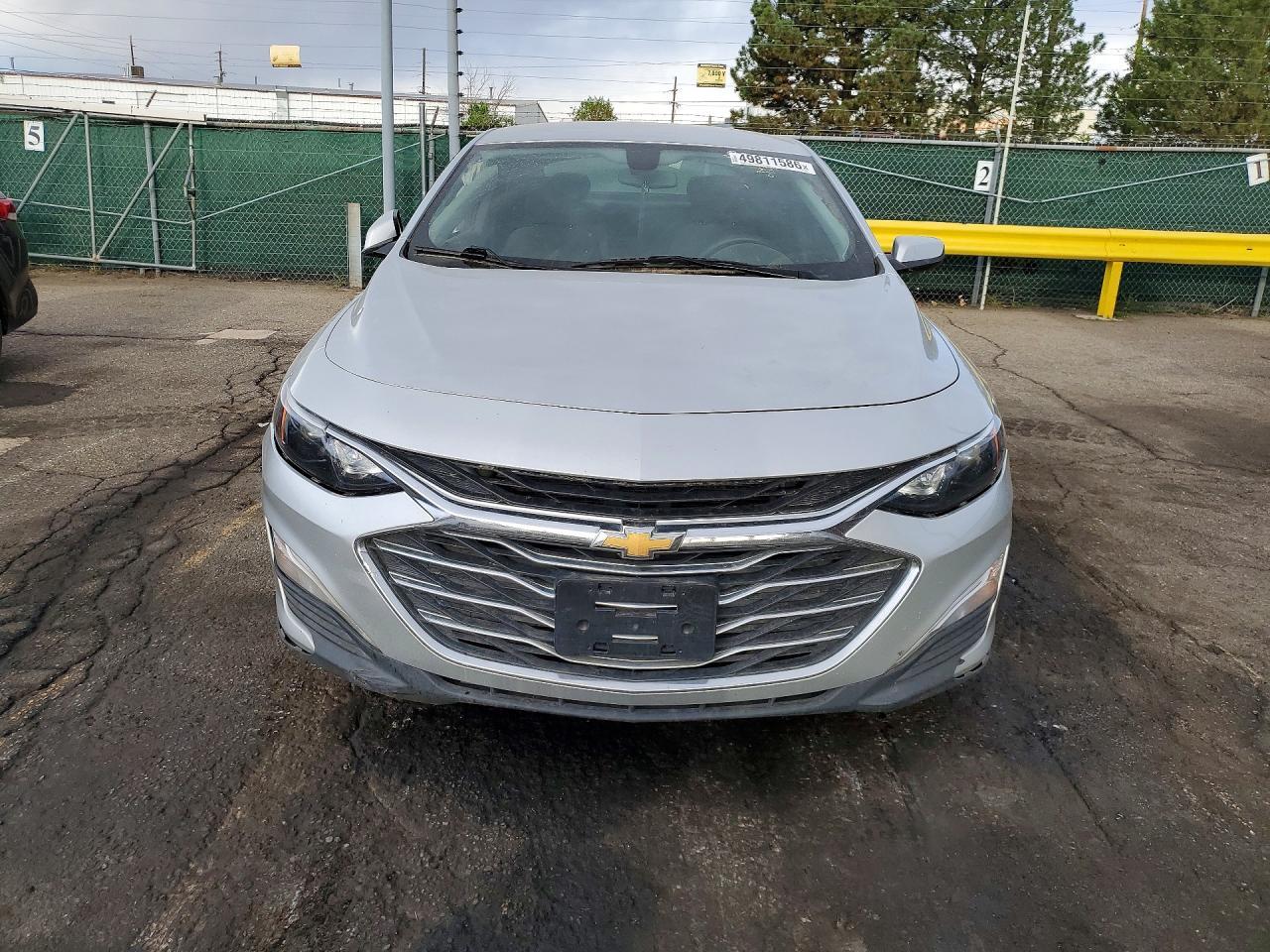 2021 Chevrolet Malibu Ls - Фото 5