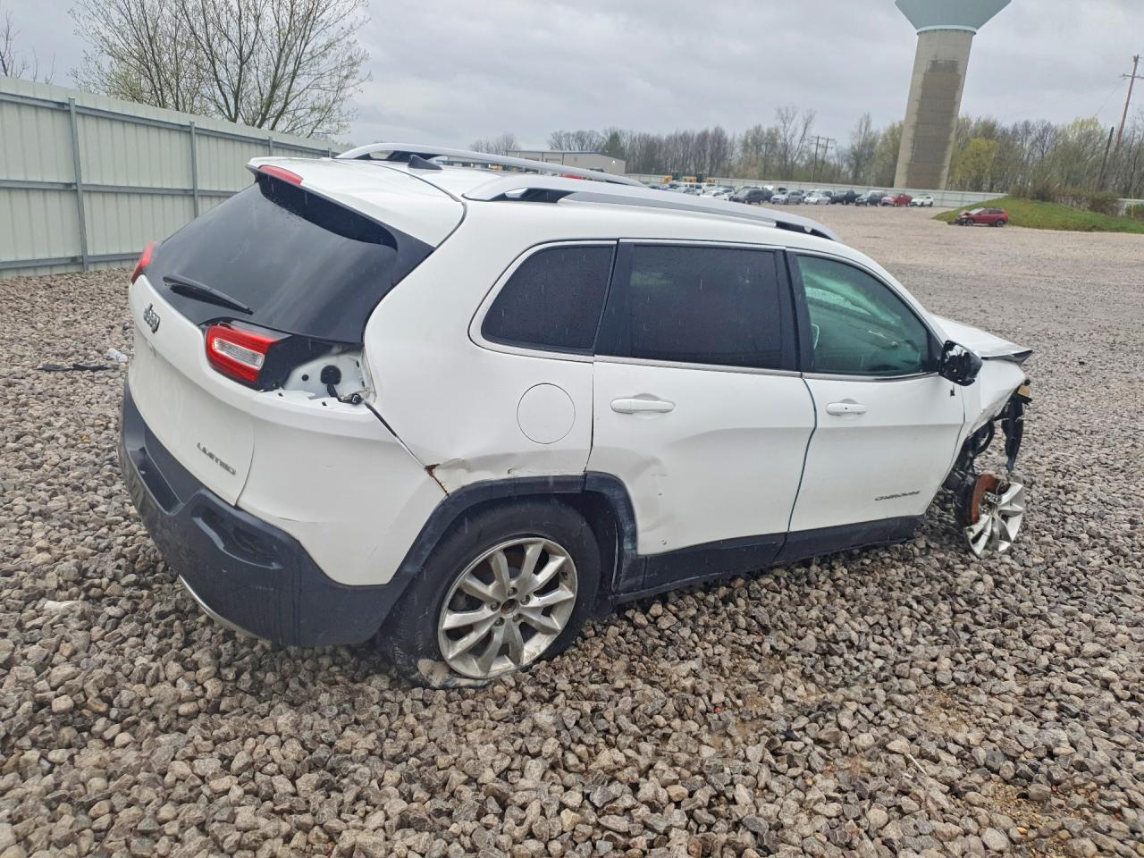 2016 Jeep Cherokee Limited - Image 3