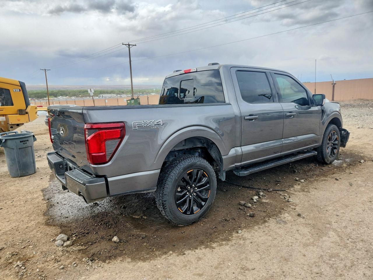 2025 Ford F150 Xlt - Фото 3