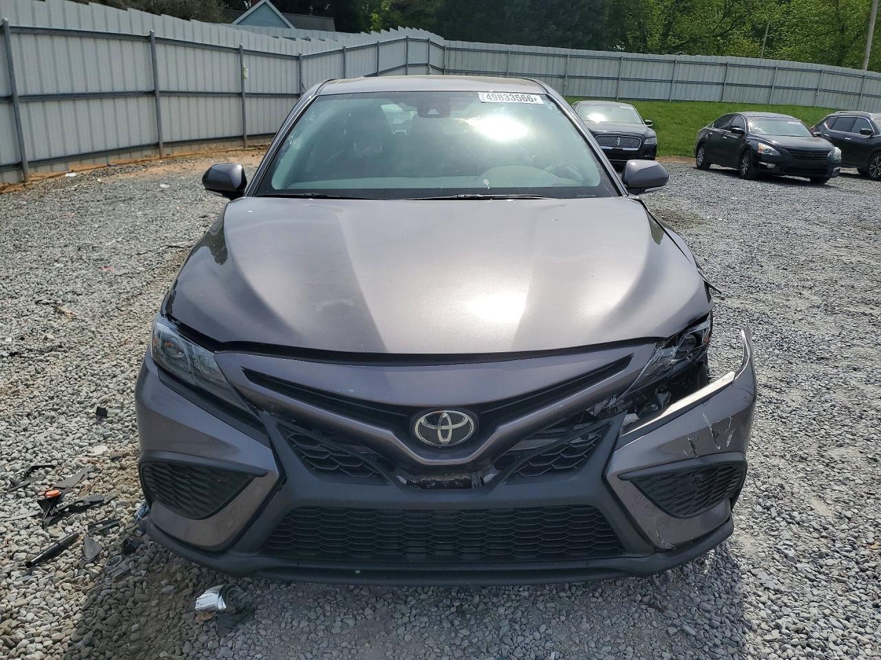 2024 Toyota Camry Se - Фото 5