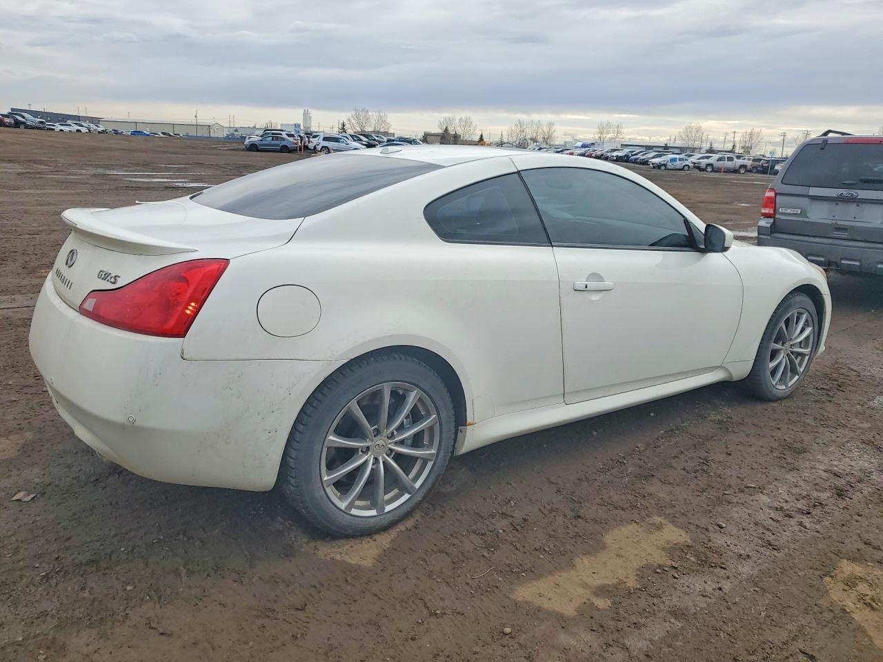2012 Infiniti G37X 2Dr Awd - Image 3