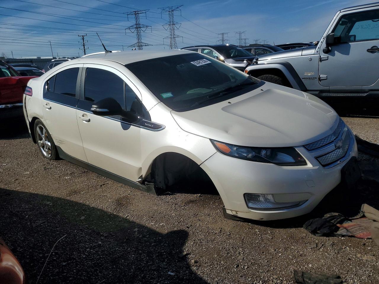 2013 Chevrolet Volt - Фото 4