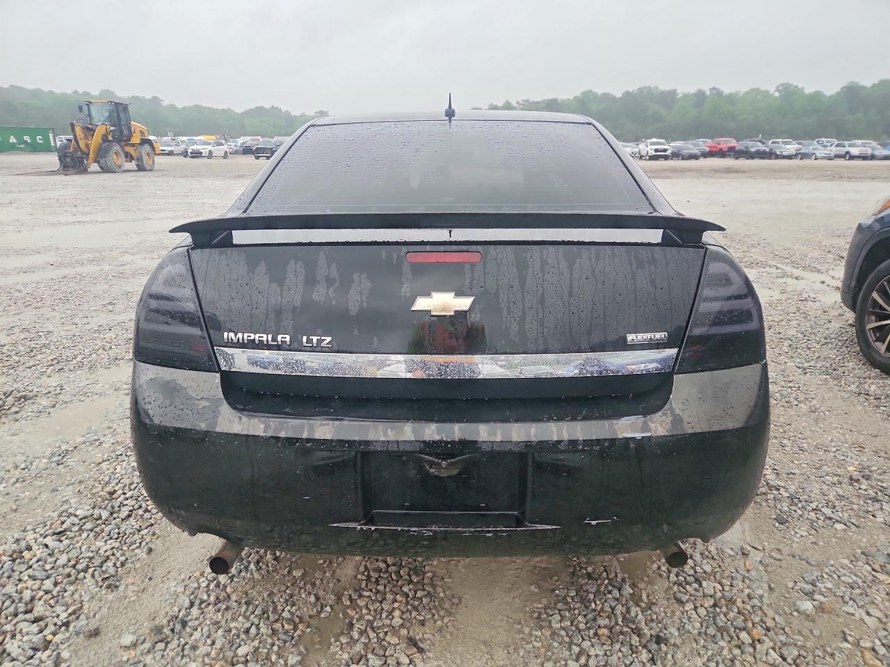 2011 Chevrolet Impala Ltz - Image 6