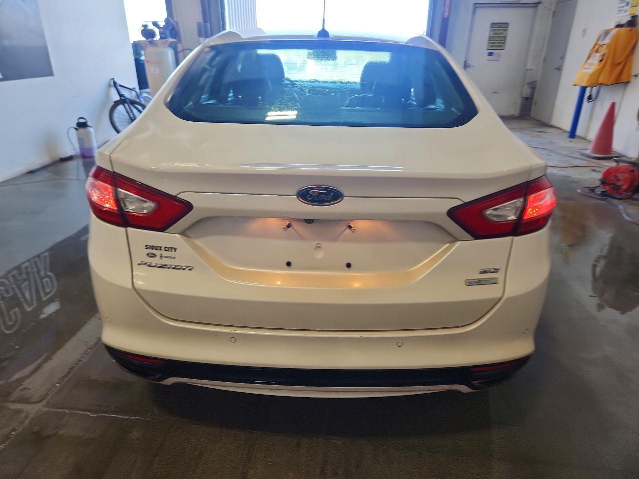 2015 Ford Fusion Se - Фото 6