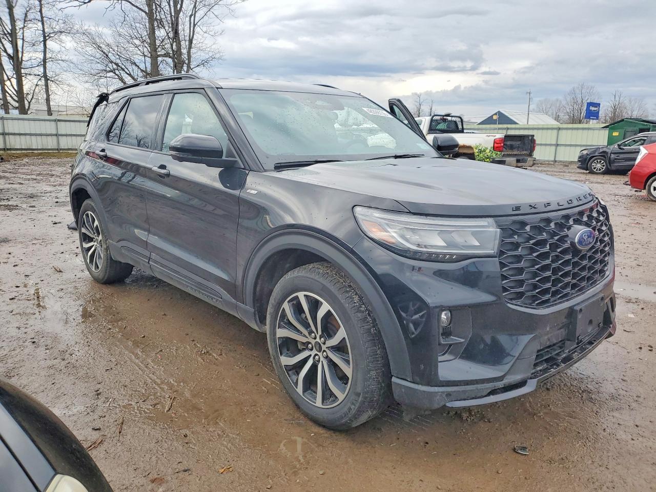 2025 Ford Explorer St-Line - Фото 4