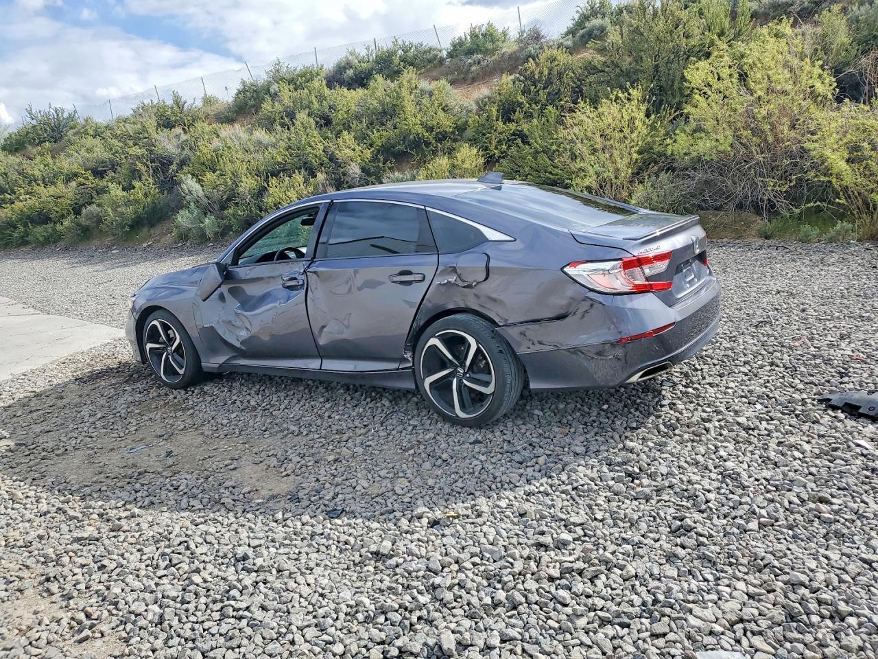 2020 Honda Accord Sport - Image 2