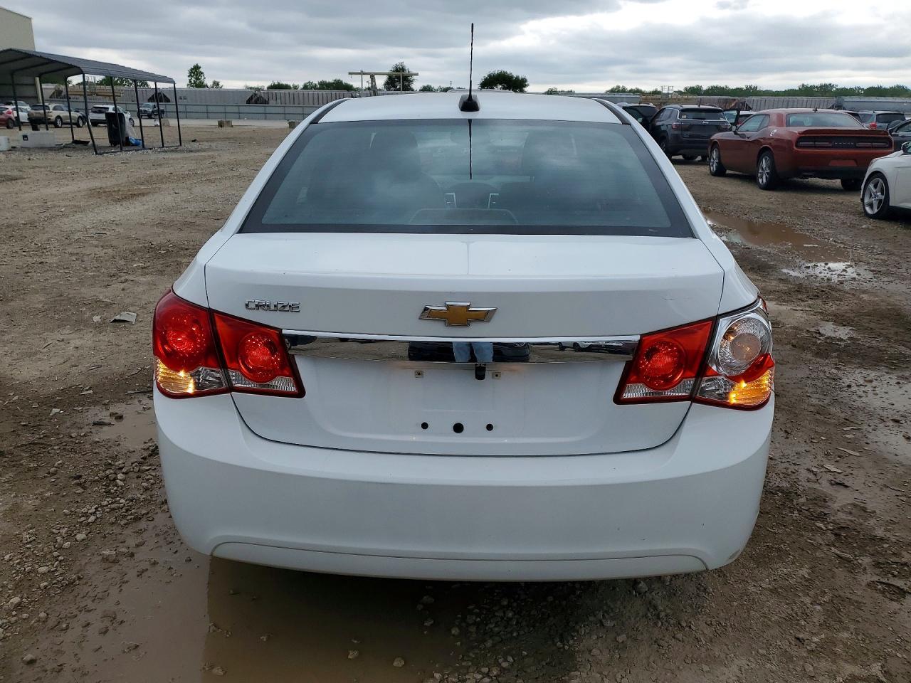 2015 Chevrolet Cruze Ls - Фото 6