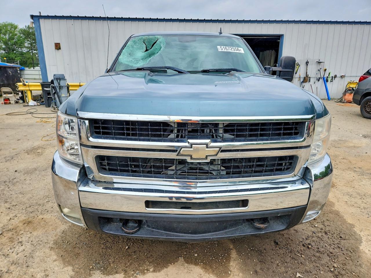 2007 Chevrolet Silverado C2500 Heavy Duty - Image 5