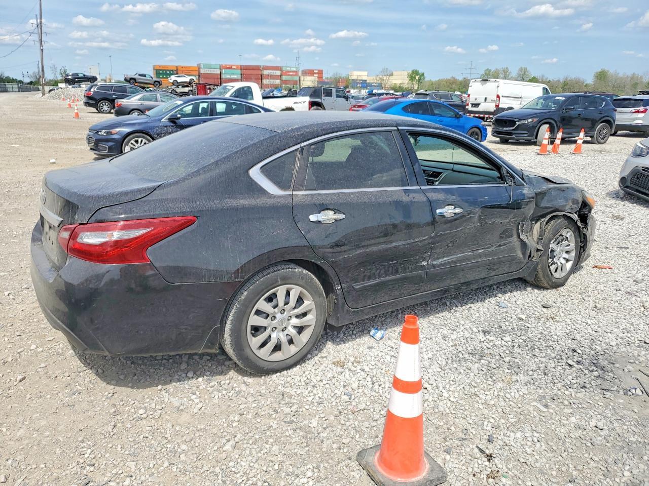 2018 Nissan Altima 2.5 S - Фото 3