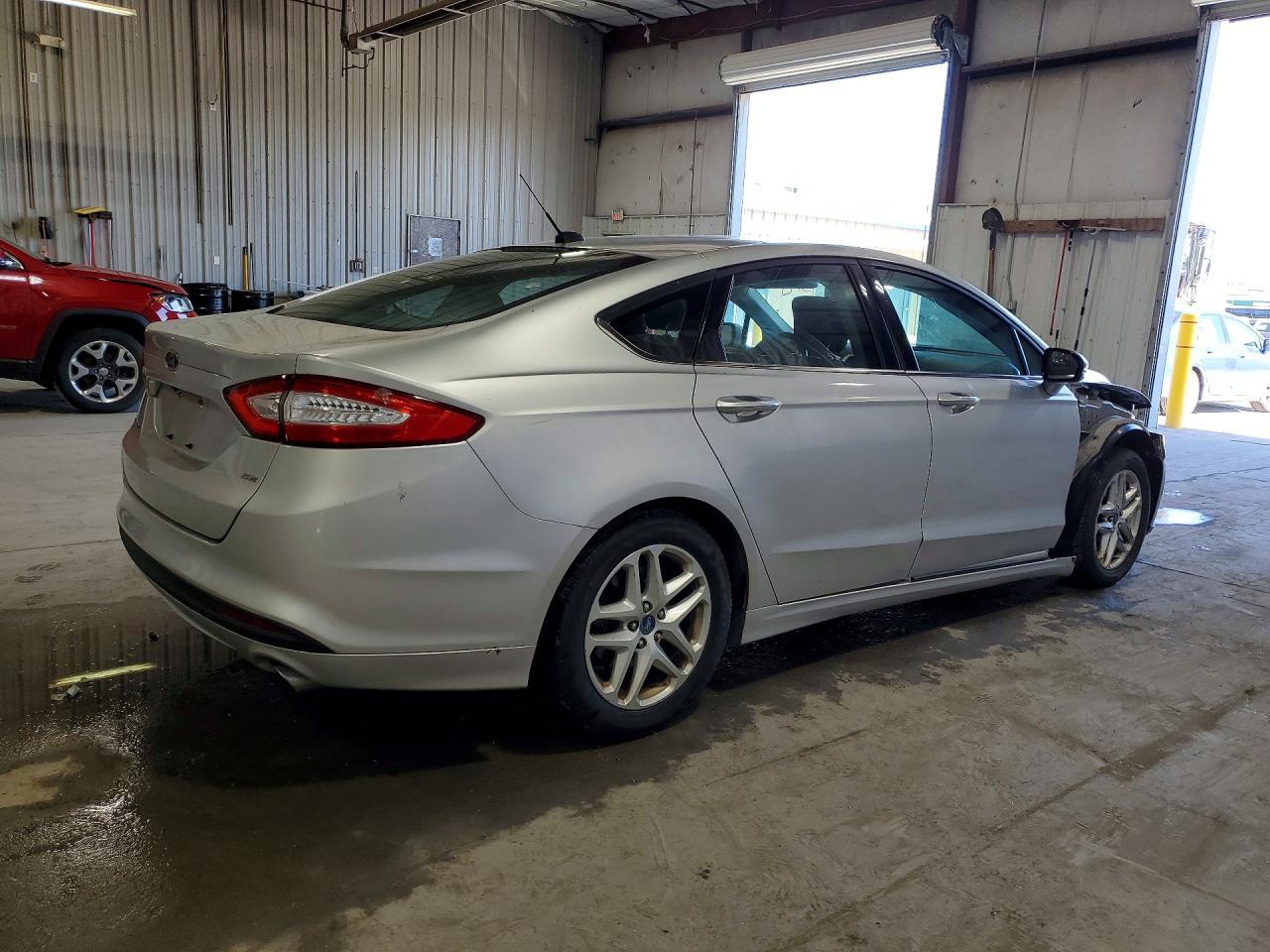 2014 Ford Fusion Se - Фото 3