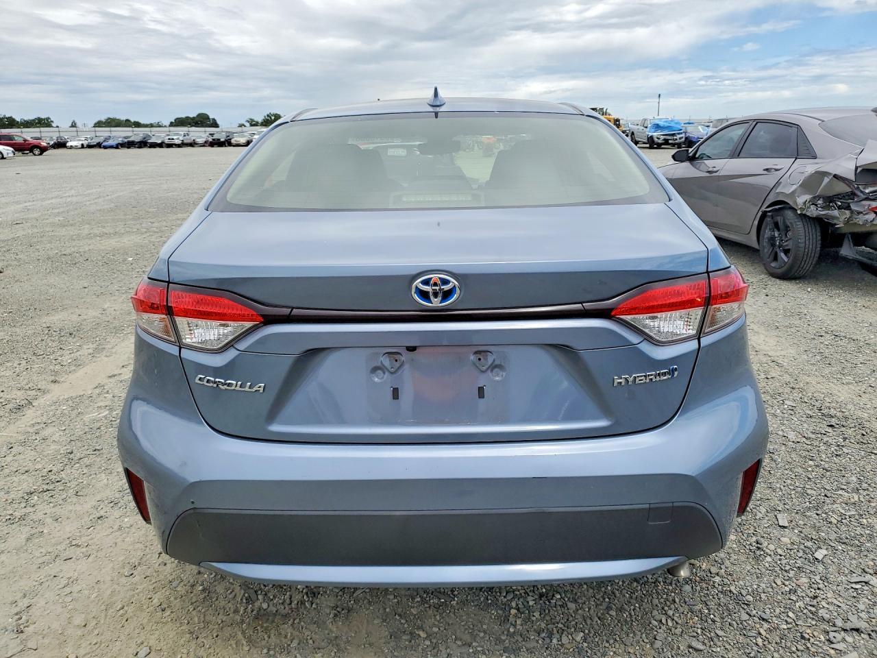 2020 Toyota Corolla Le - Image 6
