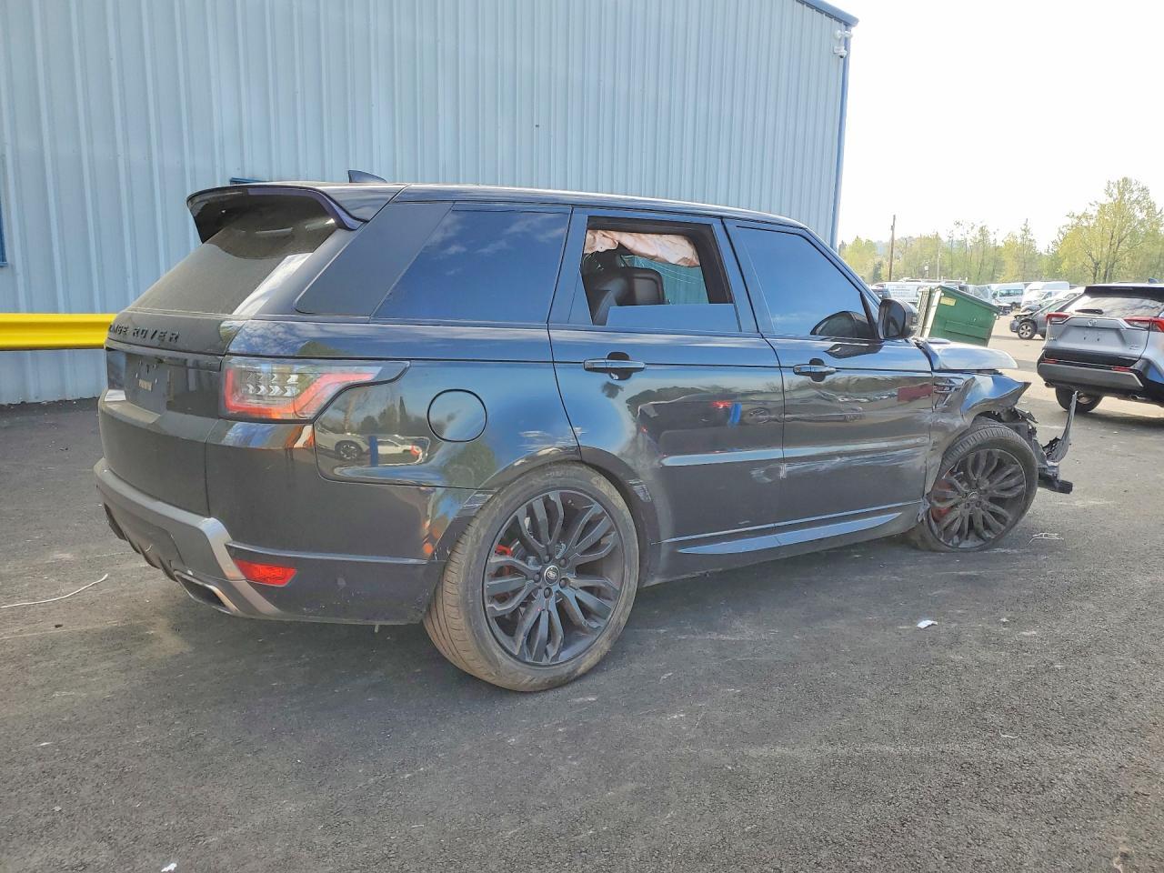 2018 Land Rover Range Rover Sport Supercharged Dynamic - Image 3