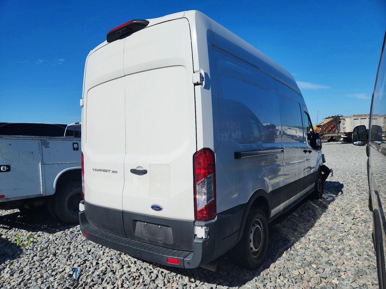 2021 Ford Transit T-350 Utility / Service Van - Фото 3