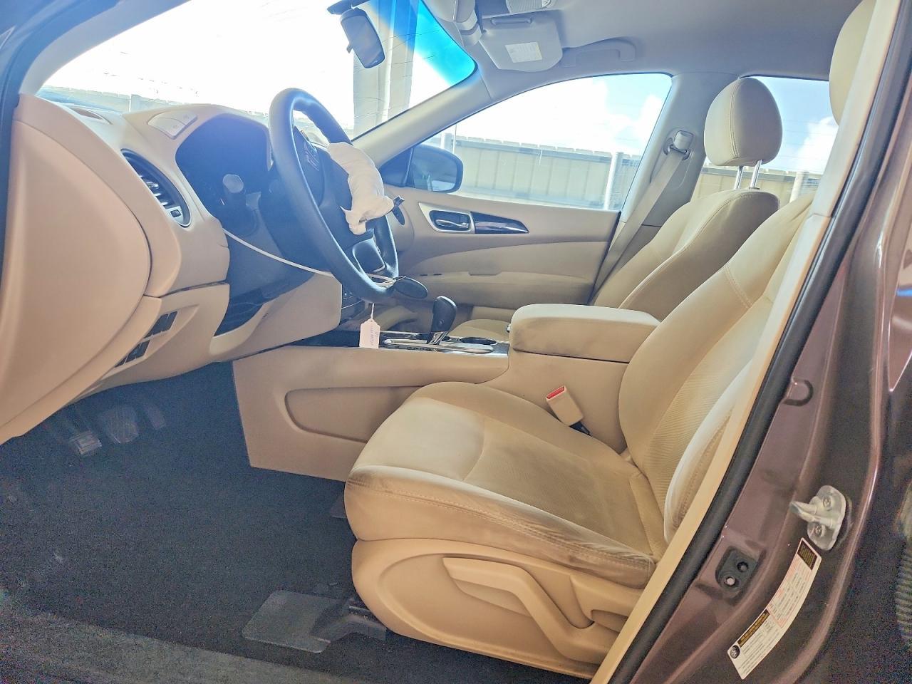 2016 Nissan Pathfinder S - Фото 7