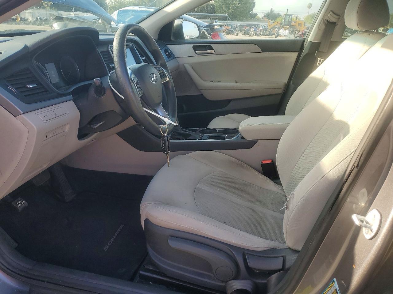 2019 Hyundai Sonata Se - Фото 7