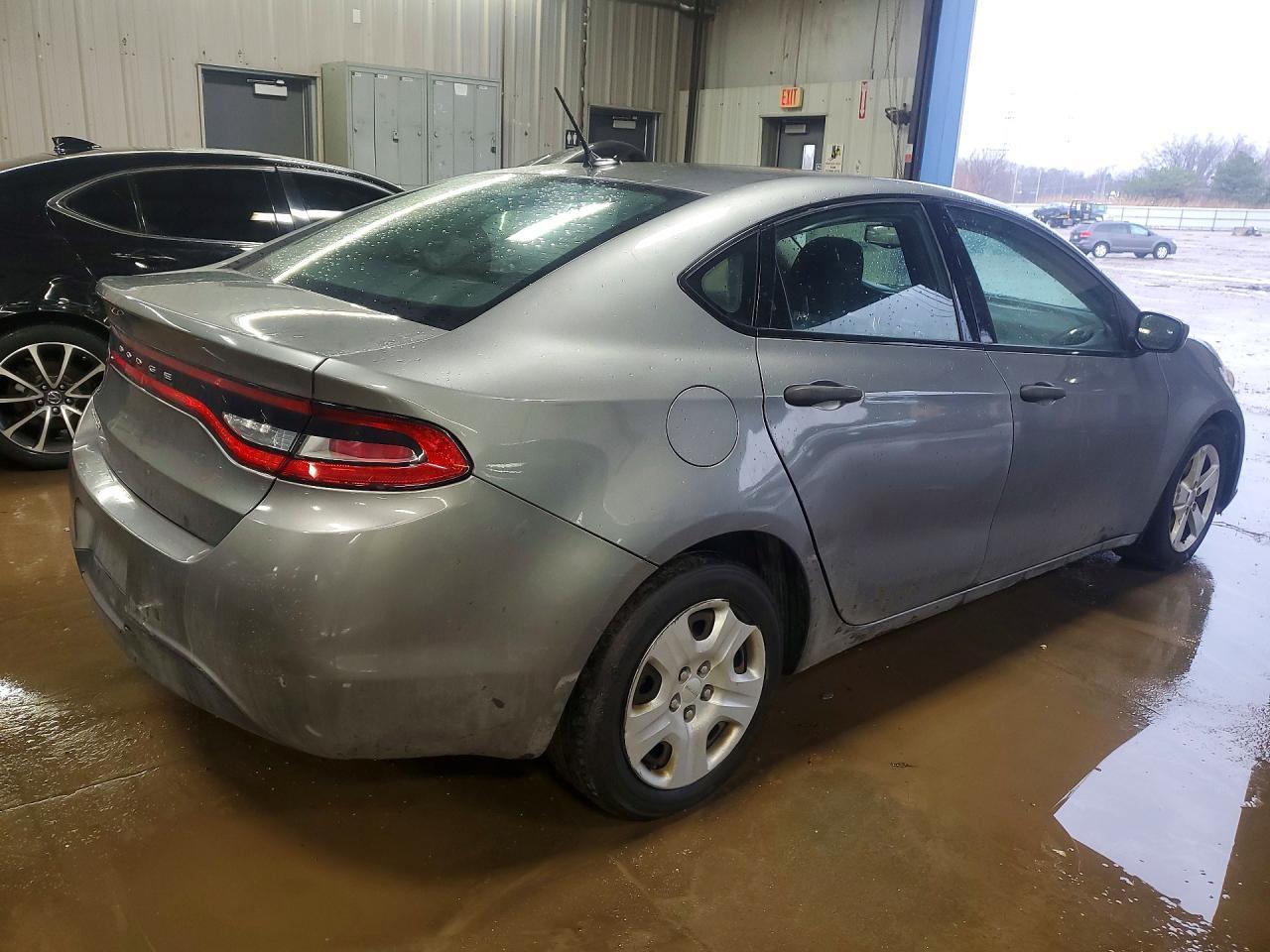 2013 Dodge Dart Se - Image 3