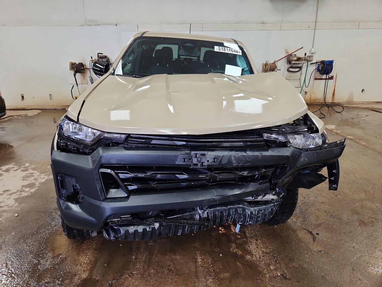 2024 Chevrolet Colorado Trail Boss - Фото 5