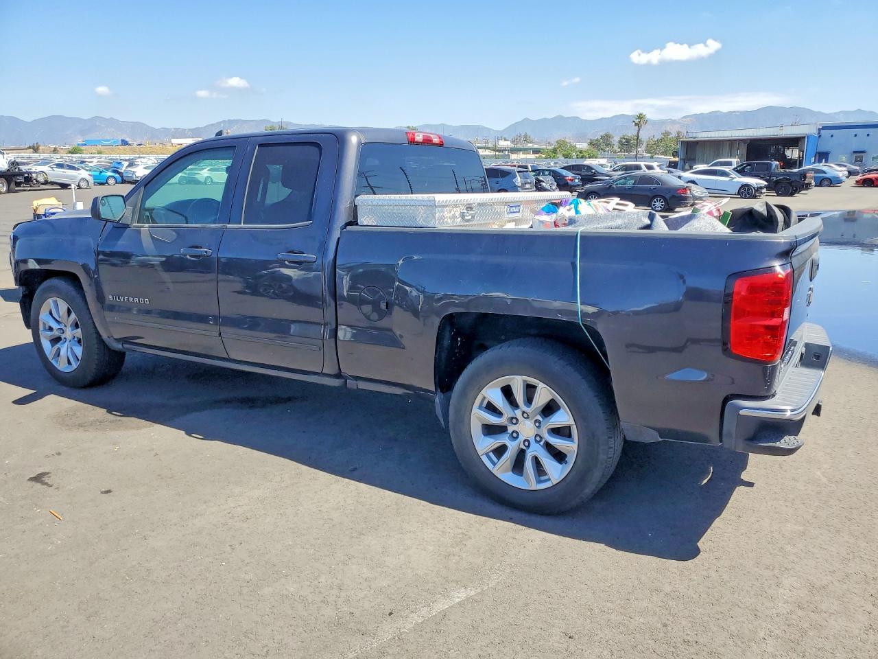 2016 Chevrolet 1500 Silve - Image 2