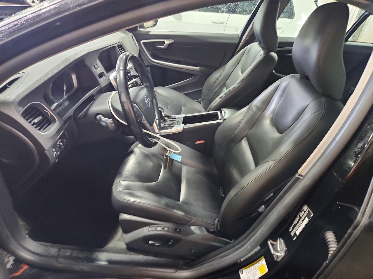2015 Volvo S60 Premier - Фото 7
