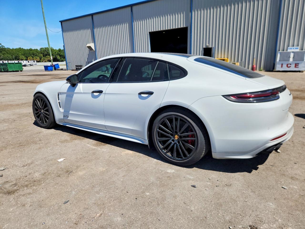 2020 Porsche Panamera Gts - Image 2