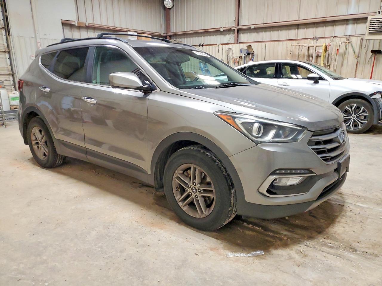 2017 Hyundai Santa Fe Sport 2.4L - Фото 4