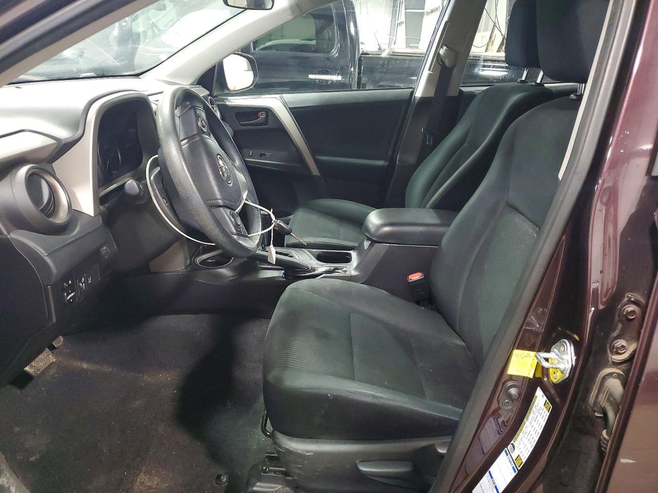 2017 Toyota Rav4 Le - Image 7