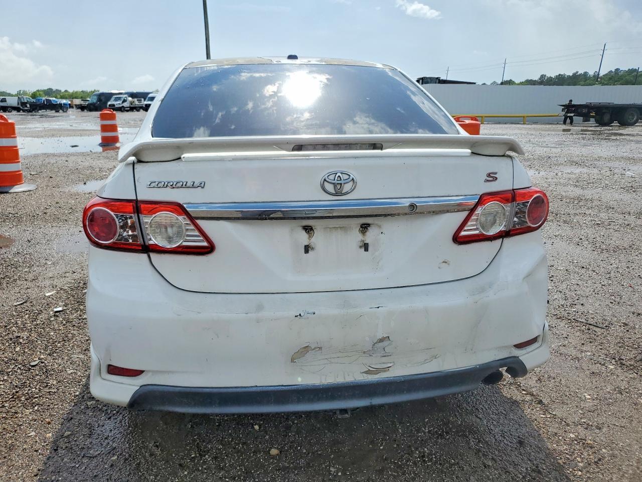 2012 Toyota Corolla S - Фото 6