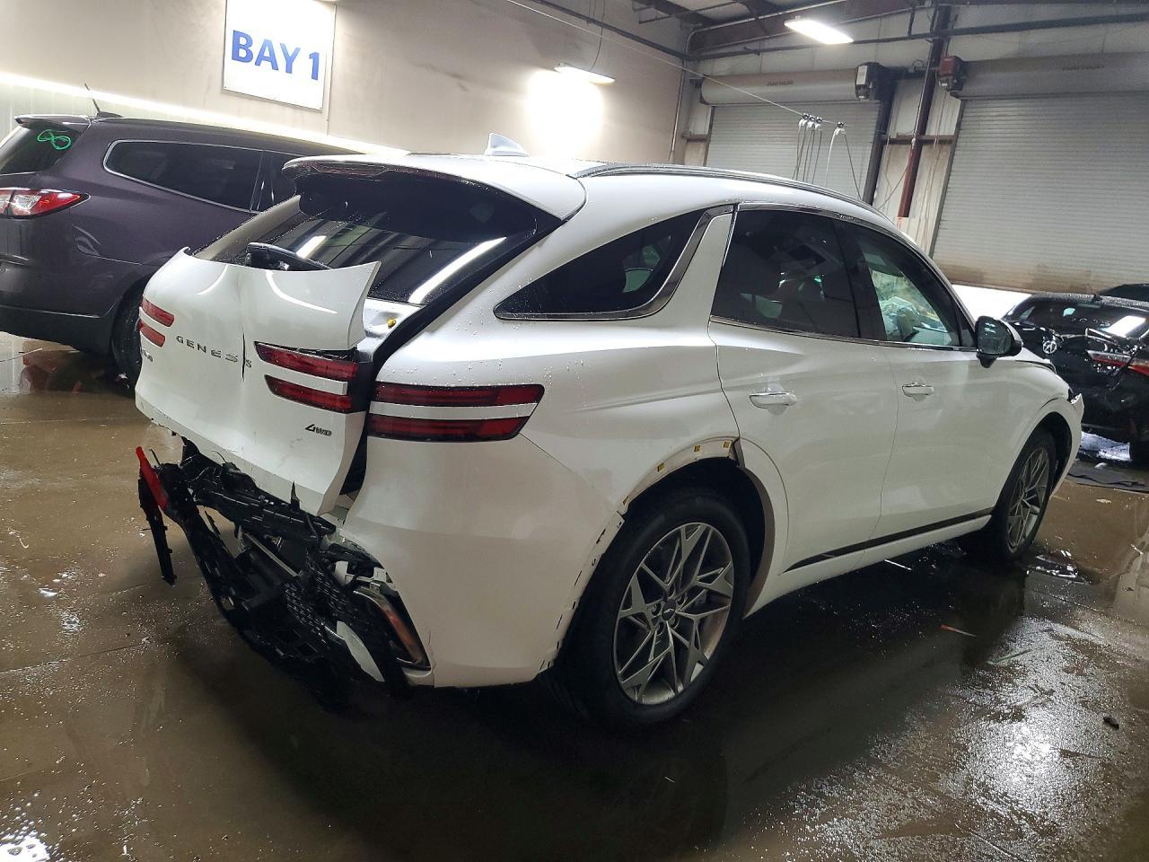 2025 Genesis Gv70 2.5T Standard - Фото 3