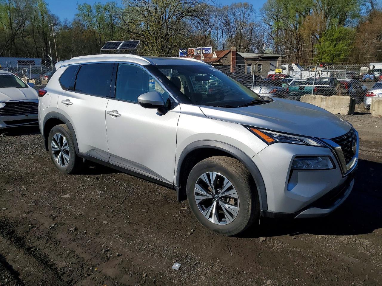 2021 Nissan Rogue Sv - Фото 4