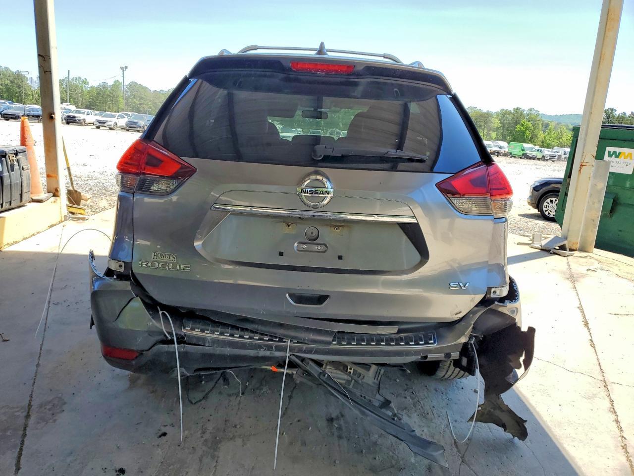2017 Nissan Rogue Sv - Image 6
