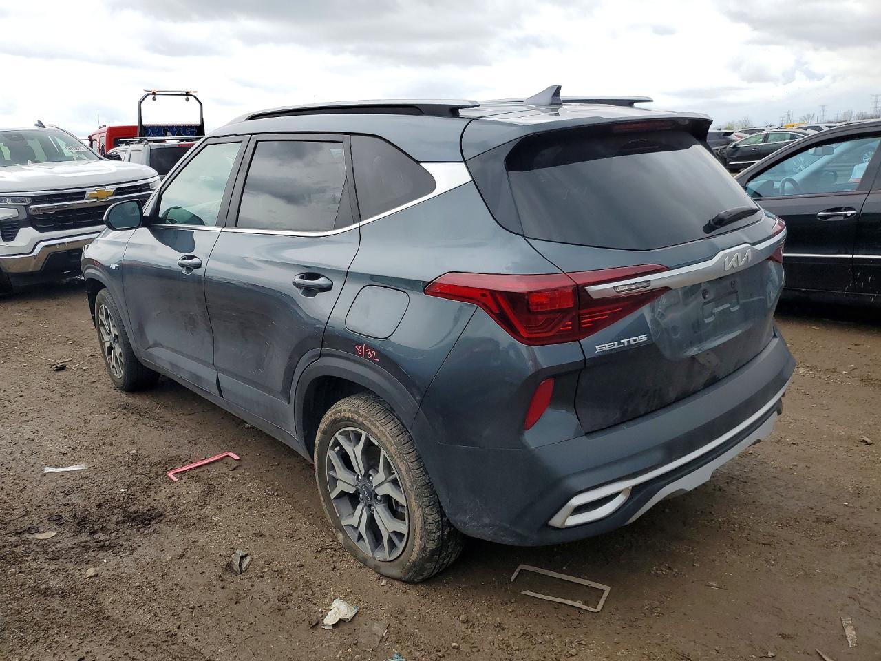 2023 Kia Seltos Ex - Фото 2
