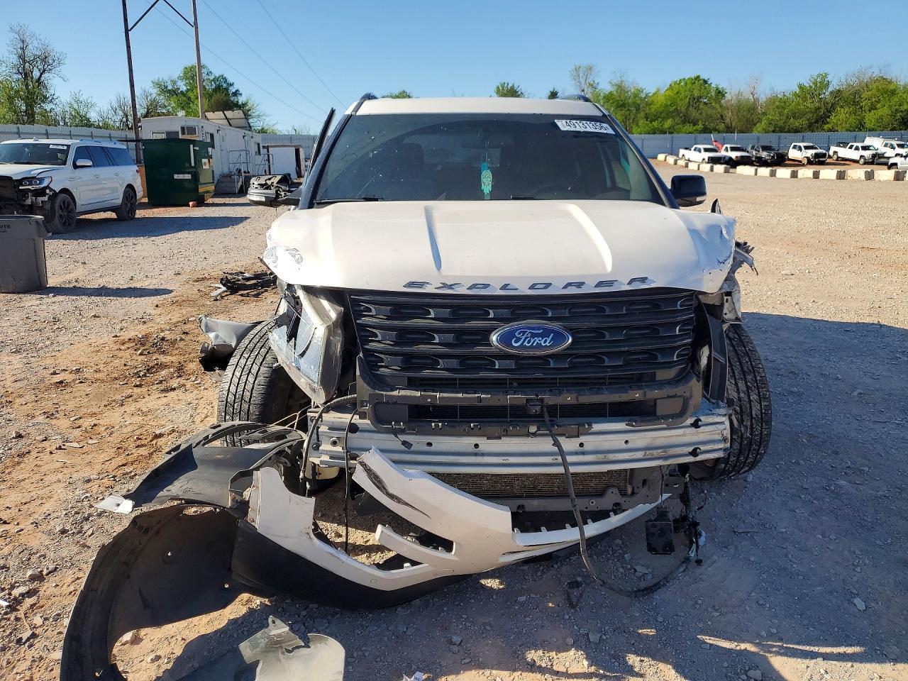 2016 Ford Explorer - Image 5