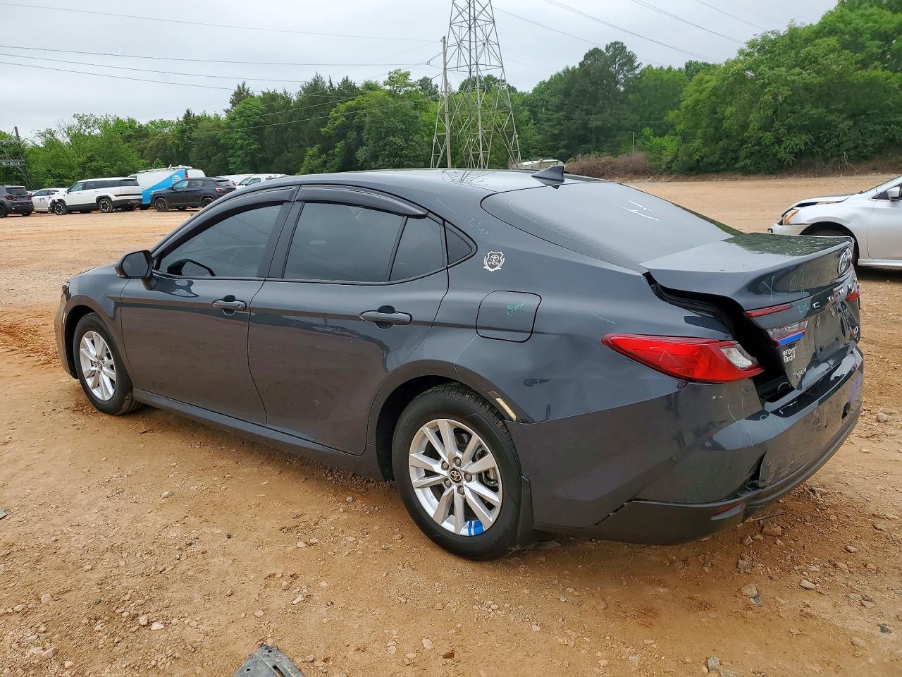 2025 Toyota Camry Le - Фото 2