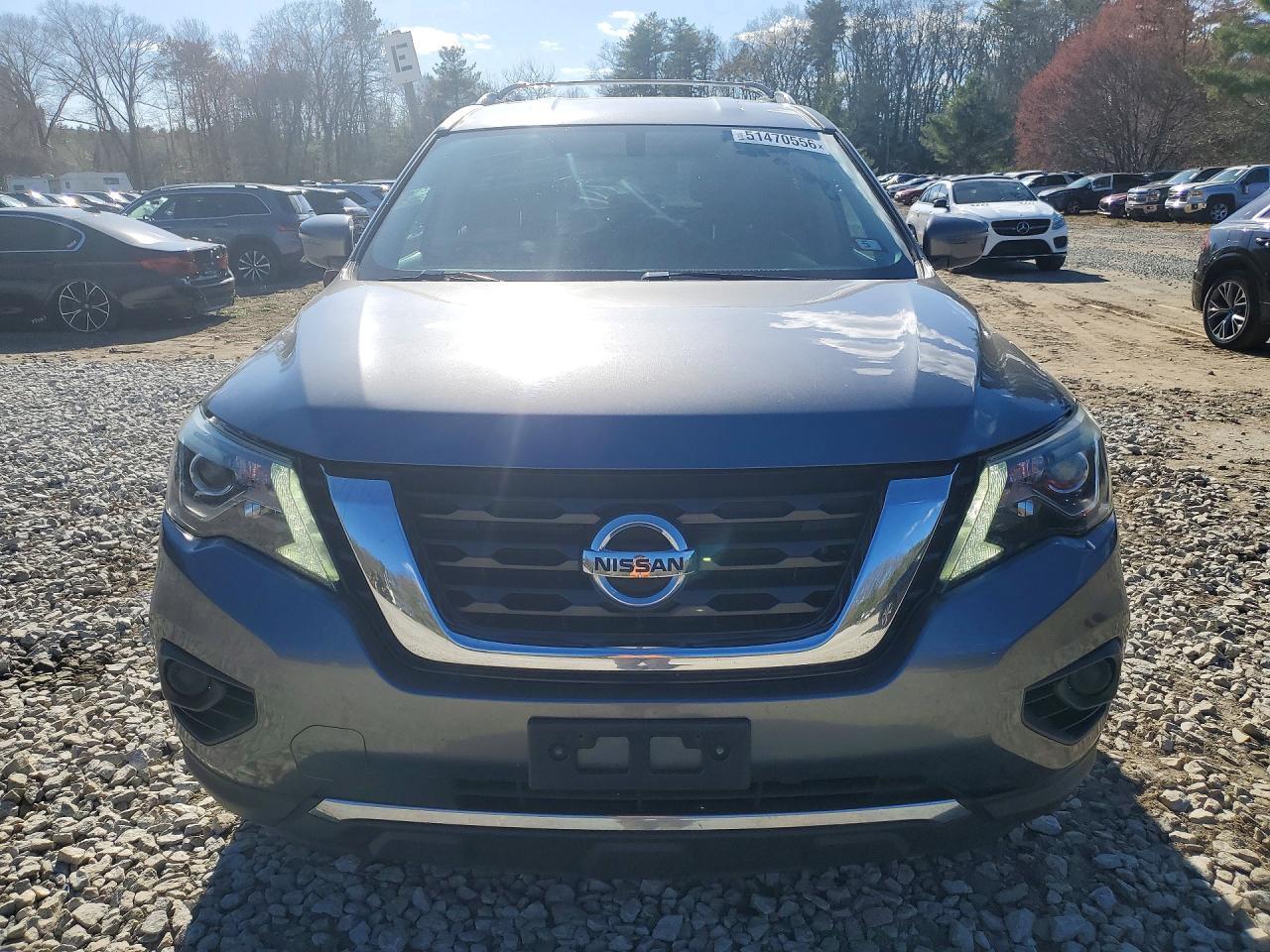 2017 Nissan Pathfinder S - Image 5
