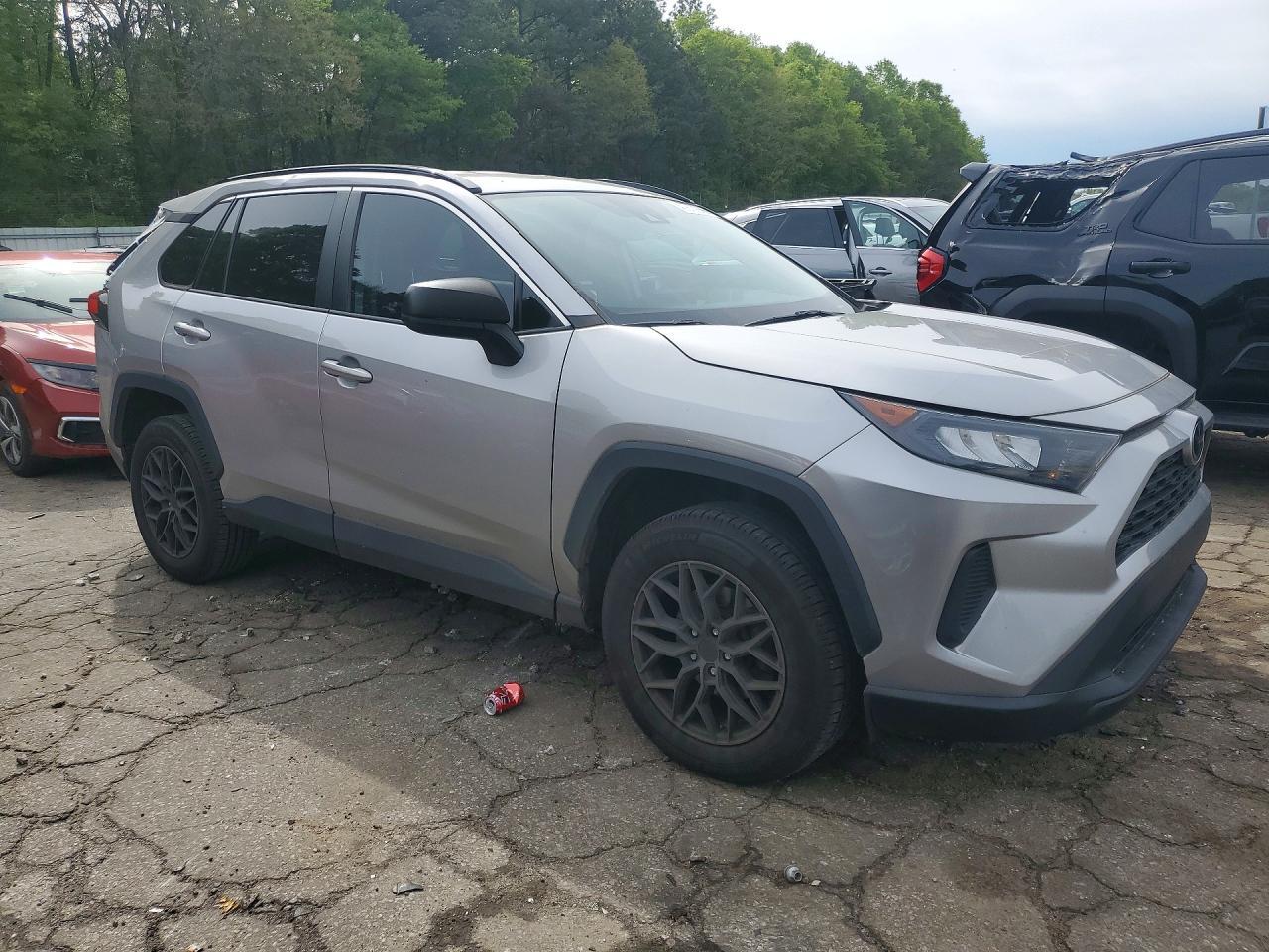 2021 Toyota Rav4 Le - Фото 4